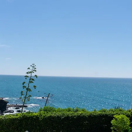 Endless Sea View *